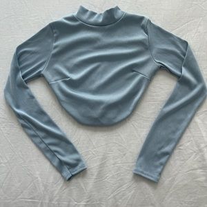 Nasty Gal long sleeve open back cropped top 🥶